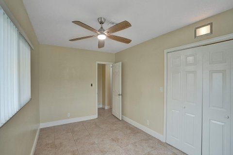 Immobilier commercial à vendre à Coral Springs, Floride: 189.52 m2 № 1097565 - photo 22