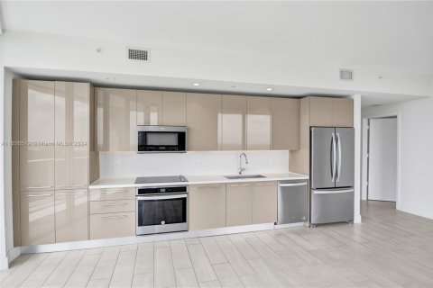 Condo in Sunrise, Florida, 2 bedrooms  № 1290854 - photo 7