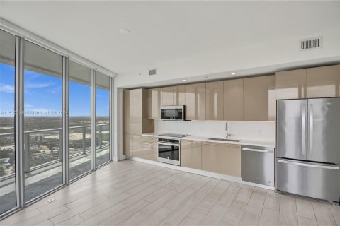 Condo in Sunrise, Florida, 2 bedrooms  № 1290854 - photo 1