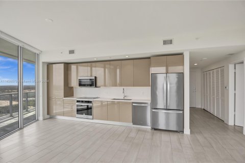 Condo in Sunrise, Florida, 2 bedrooms  № 1290854 - photo 2