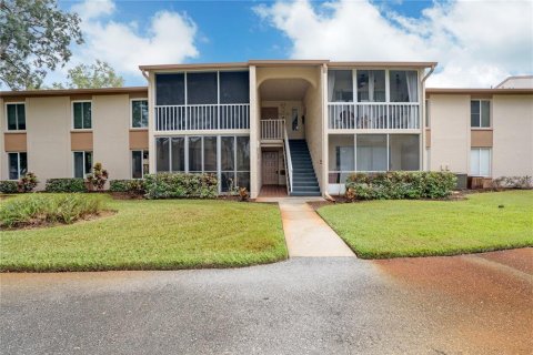 Condo in Hudson, Florida, 3 bedrooms  № 1389139 - photo 1