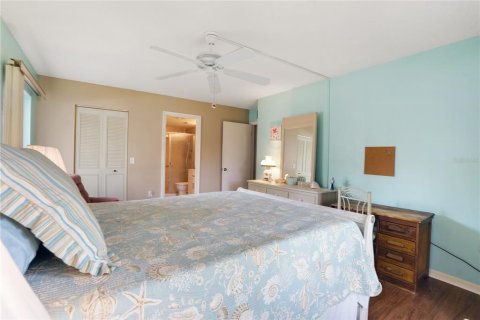 Condo in Hudson, Florida, 3 bedrooms  № 1389139 - photo 14