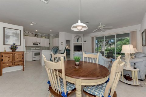 House in Port Charlotte, Florida 2 bedrooms, 134.8 sq.m. № 1424266 - photo 11