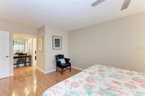 Condo in Sarasota, Florida, 2 bedrooms  № 1384722 - photo 20