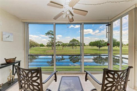 Condo in Sarasota, Florida, 2 bedrooms  № 1384722 - photo 30