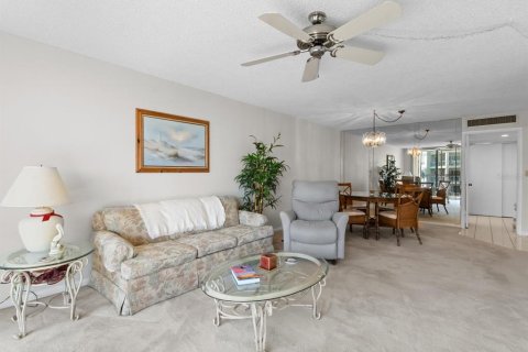 Copropriété à vendre à Belleair, Floride: 2 chambres, 121.7 m2 № 1384700 - photo 13