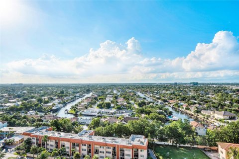 Condo in Fort Lauderdale, Florida, 3 bedrooms  № 923958 - photo 16