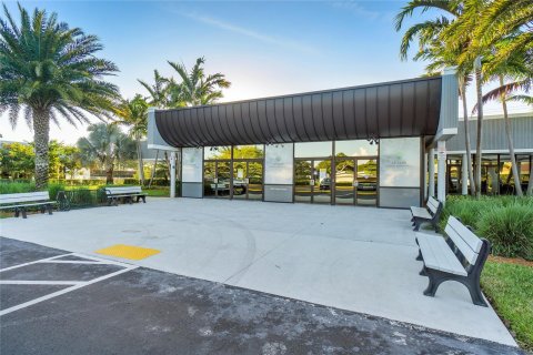 Copropriété à vendre à Deerfield Beach, Floride: 2 chambres, 92.9 m2 № 1208125 - photo 11