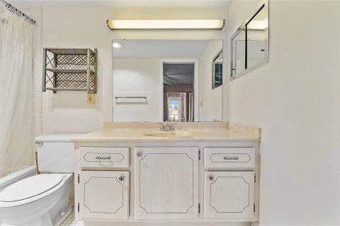 Copropriété à vendre à Deerfield Beach, Floride: 2 chambres, 92.9 m2 № 1208125 - photo 29