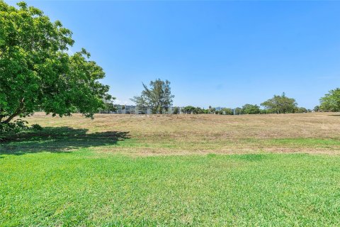 Condo in Deerfield Beach, Florida, 2 bedrooms  № 1208125 - photo 22