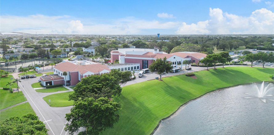 Condo à Deerfield Beach, Floride, 2 chambres  № 1208125