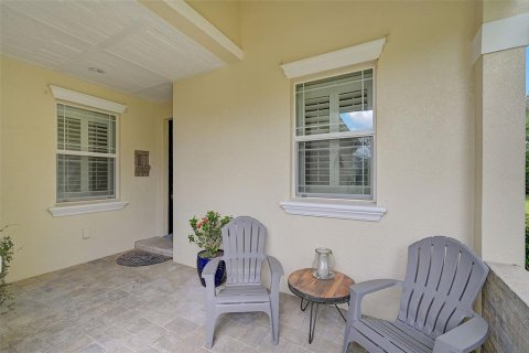 House in Sarasota, Florida 2 bedrooms, 146.04 sq.m. № 1157231 - photo 8