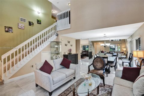 Villa ou maison à vendre à Margate, Floride: 3 chambres, 189.89 m2 № 1330148 - photo 4