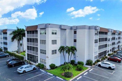 Condo in Lake Worth, Florida, 2 bedrooms  № 1330188 - photo 20