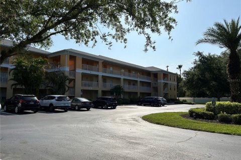 Copropriété à vendre à Punta Gorda, Floride: 2 chambres, 85.84 m2 № 1105976 - photo 2