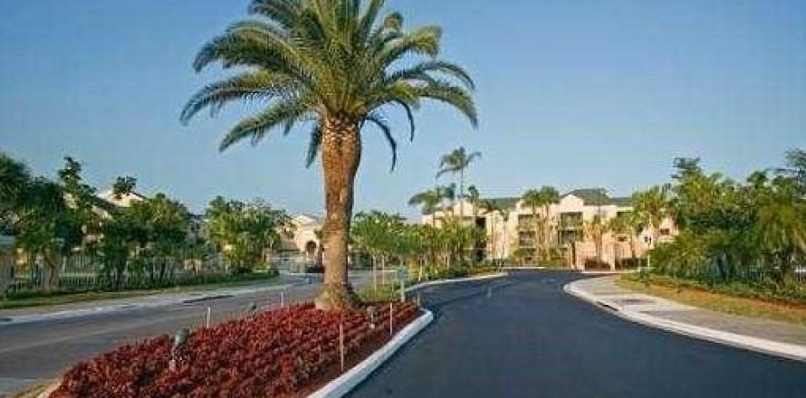 Condominio en Tamarac, Florida, 1 dormitorio  № 786192