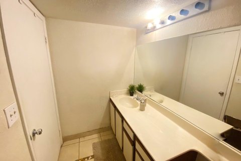 Condominio en venta en Tamarac, Florida, 1 dormitorio, 72.46 m2 № 786192 - foto 18