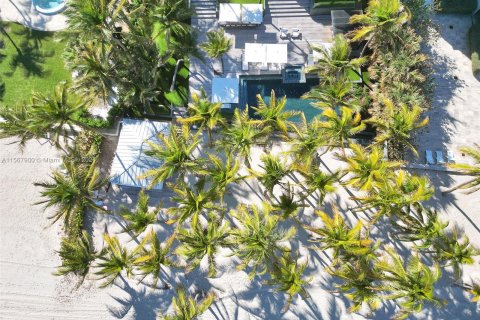 Villa ou maison à vendre à Golden Beach, Floride: 7 chambres, 954.57 m2 № 1117399 - photo 24