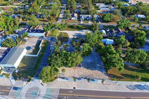 Terreno en venta en Englewood, Florida № 1275135 - foto 1