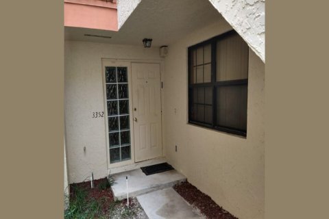Townhouse in Hollywood, Florida 2 bedrooms, 115.01 sq.m. № 1154189 - photo 8