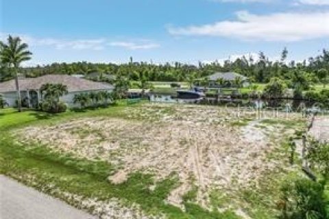 Terreno en venta en Cape Coral, Florida № 1290254 - foto 9