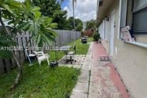 Commercial property in Fort Lauderdale, Florida 116.13 sq.m. № 1289259 - photo 3