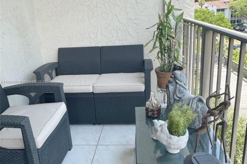 Condo in Aventura, Florida, 1 bedroom  № 1189299 - photo 18