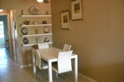 Condo in West Palm Beach, Florida, 1 bedroom  № 1154603 - photo 30