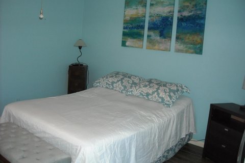 Condo in West Palm Beach, Florida, 1 bedroom  № 1154603 - photo 21