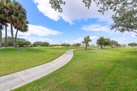 Villa ou maison à vendre à Boynton Beach, Floride: 3 chambres, 207.17 m2 № 1154600 - photo 15