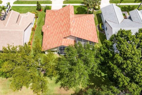 Villa ou maison à vendre à Boynton Beach, Floride: 3 chambres, 207.17 m2 № 1154600 - photo 16