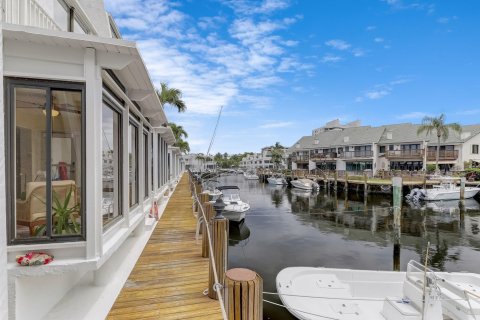 Touwnhouse à vendre à Highland Beach, Floride: 3 chambres, 170.94 m2 № 1099896 - photo 11