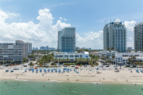 Copropriété à vendre à Fort Lauderdale, Floride: 2 chambres, 112.78 m2 № 1209719 - photo 26