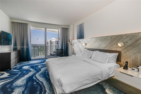 Condo in Fort Lauderdale, Florida, 2 bedrooms  № 1209719 - photo 13