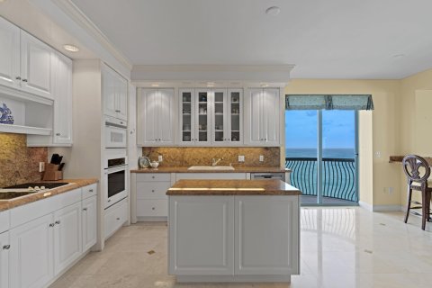 Copropriété à vendre à Riviera Beach, Floride: 3 chambres, 323.58 m2 № 810864 - photo 19