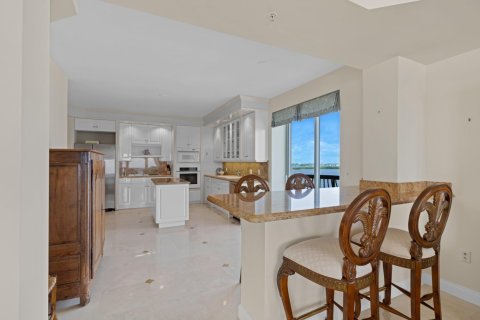 Condo in Riviera Beach, Florida, 3 bedrooms  № 810864 - photo 23