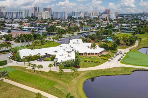 Condo in Fort Lauderdale, Florida, 2 bedrooms  № 930022 - photo 9