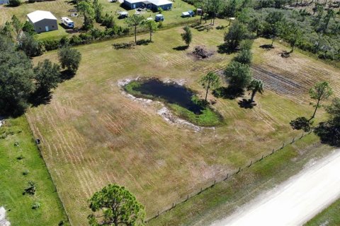 Terreno en venta en Punta Gorda, Florida № 799036 - foto 6