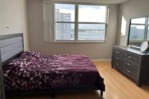 Condominio en venta en Miami, Florida, 1 dormitorio, 85.56 m2 № 1417184 - foto 8