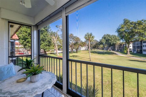 Condominio en venta en Pembroke Pines, Florida, 2 dormitorios, 108.7 m2 № 925015 - foto 21