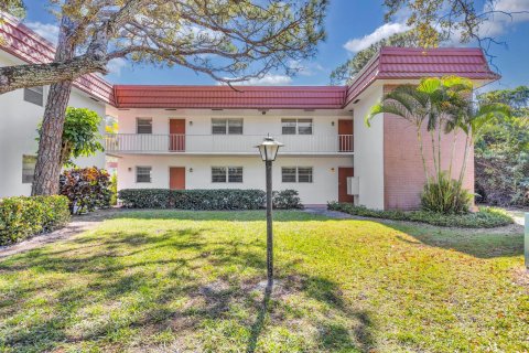 Condo in Stuart, Florida, 2 bedrooms  № 1177228 - photo 23