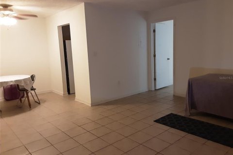 Condo in Orlando, Florida, 1 bedroom  № 1379981 - photo 16