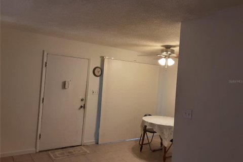 Condo in Orlando, Florida, 1 bedroom  № 1379981 - photo 4