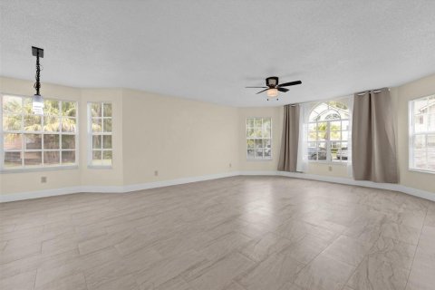 Condominio en venta en Kissimmee, Florida, 3 dormitorios, 125.42 m2 № 1359319 - foto 8