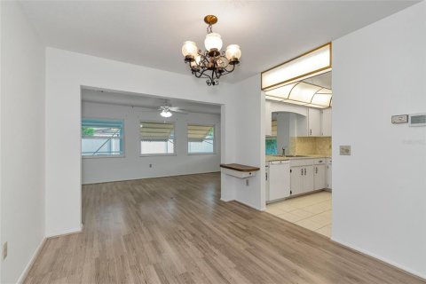 Casa en venta en Venice, Florida, 2 dormitorios, 138.98 m2 № 1346325 - foto 8