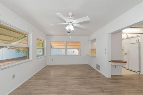 Casa en venta en Venice, Florida, 2 dormitorios, 138.98 m2 № 1346325 - foto 6