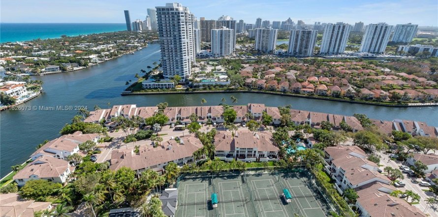 Condo in Aventura, Florida, 3 bedrooms  № 1272302