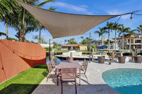 Casa en venta en Pompano Beach, Florida, 3 dormitorios, 133.78 m2 № 921147 - foto 2
