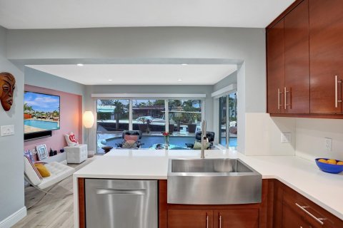 Villa ou maison à vendre à Pompano Beach, Floride: 3 chambres, 133.78 m2 № 921147 - photo 30