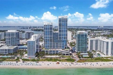 Condo in Miami Beach, Florida, 1 bedroom  № 1380499 - photo 6